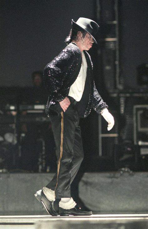 moonwalk wiki|Moonwalk .